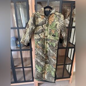 Vintage Liberty boys Realtree insulated camo coverall jumpsuit hunting jacket